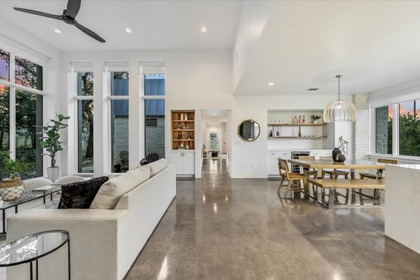 Dining room, Interior, Living room, Pendant Lights, Recessed Lighting