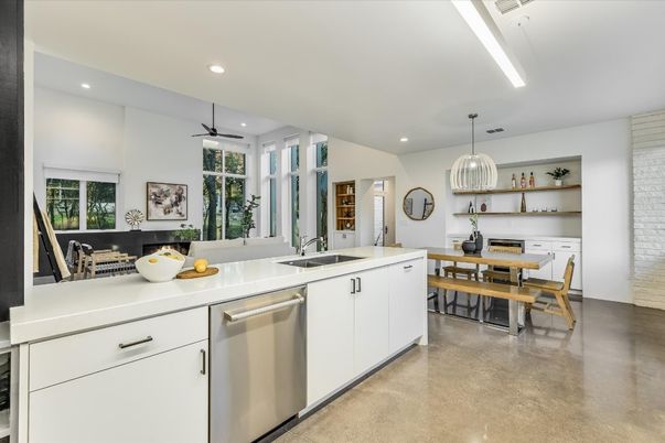 Dining room, Interior, Kitchen, Pendant Lights, Recessed Lighting