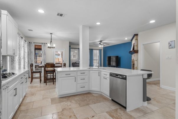 Dining room, Interior, Kitchen, Pendant Lights, Recessed Lighting