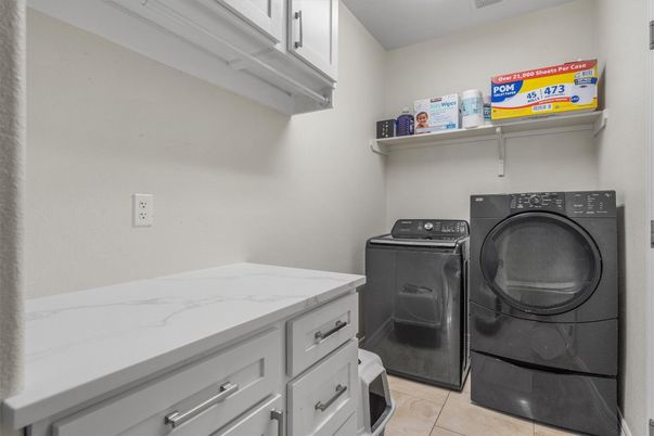 Interior, Washer