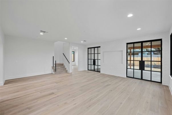 Empty room, Interior, Recessed Lighting, Wood Texture Flooring