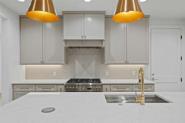 Interior, Kitchen, Recessed Lighting