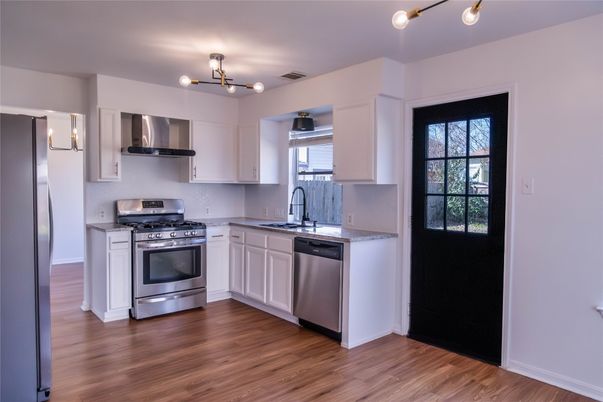 Interior, Kitchen, Stainless Steel Appliances, Wood Texture Flooring