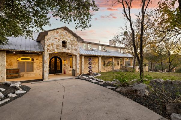 Backyard, Exterior, Facade, Mediterranean