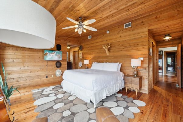 Bedroom, Interior, Wooden Ceilings, Wood Texture Flooring, Wooden Walls