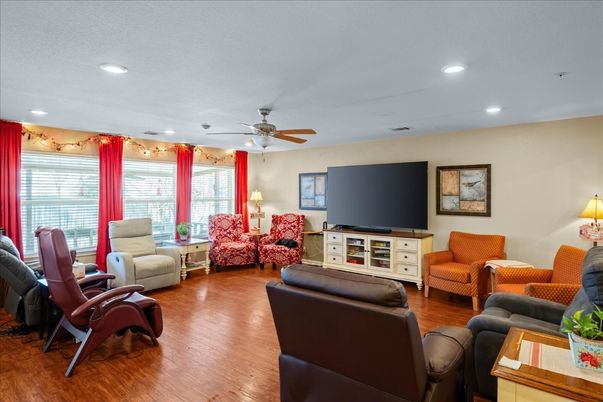 Interior, Living room, Recessed Lighting, Wood Texture Flooring