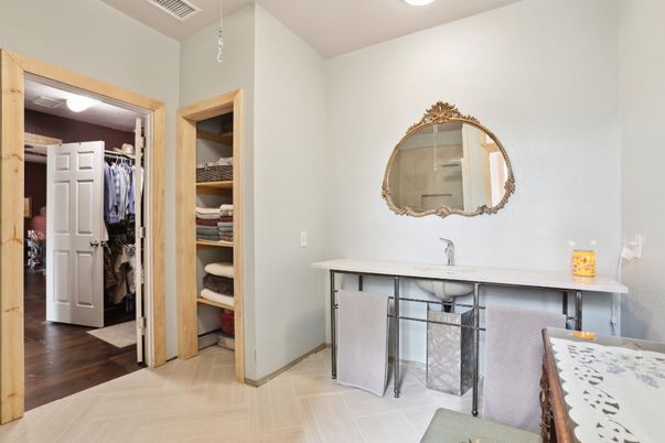 Interior, Recessed Lighting, Walk-in Closets, Wood Texture Flooring
