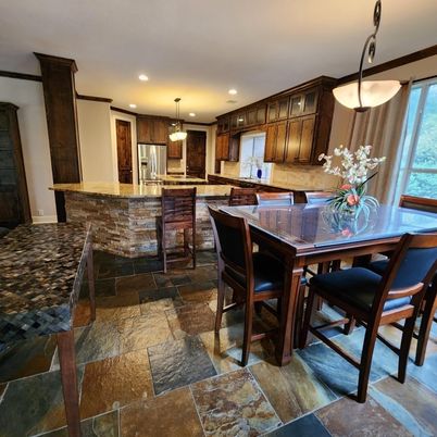 Dining room, Interior, Kitchen, Pendant Lights, Recessed Lighting, Stainless Steel Appliances