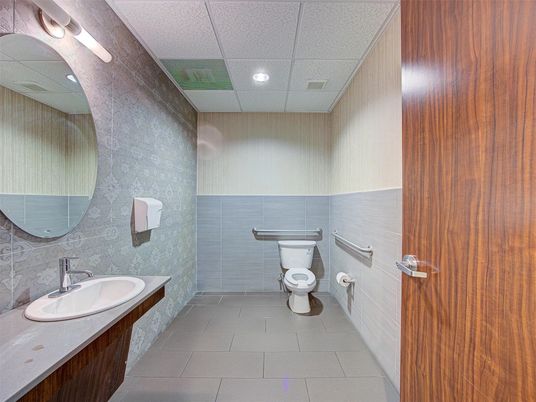Bathroom, Interior, Recessed Lighting