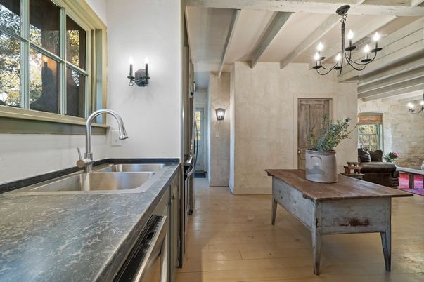 Chandelier, Interior, Kitchen, Wood Texture Flooring