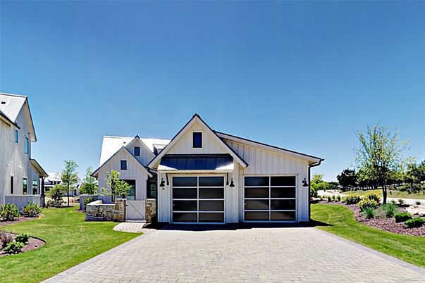 Detached Garage, Exterior