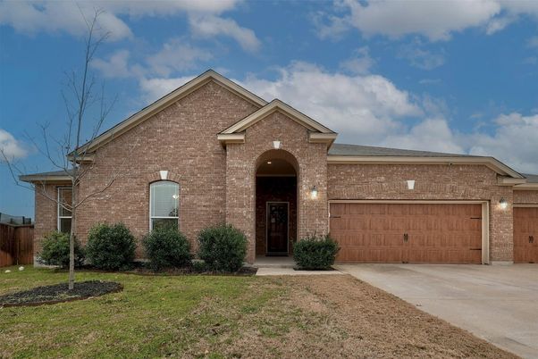 Attached, Exterior, Facade, Brick Facade, Brick Traditional