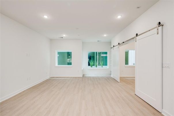 Empty room, Interior, Recessed Lighting, Wood Texture Flooring