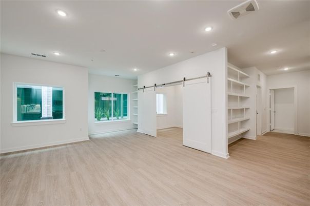 Empty room, Interior, Recessed Lighting, Walk-in Closets, Wood Texture Flooring
