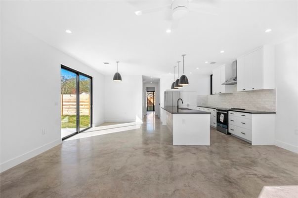 Empty room, Interior, Kitchen, Pendant Lights, Recessed Lighting