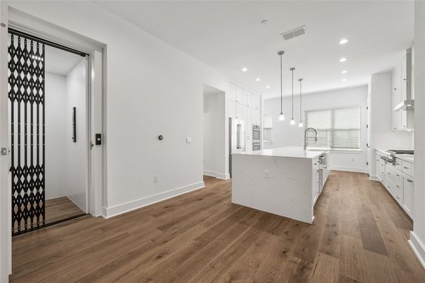 Interior, Kitchen, Pendant Lights, Recessed Lighting, Wood Texture Flooring