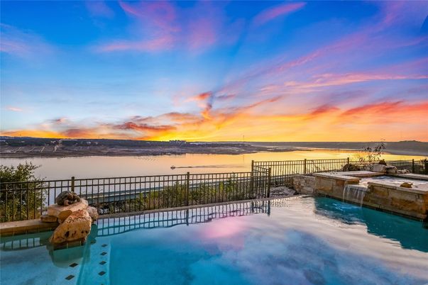 Exterior, Pool, Water
