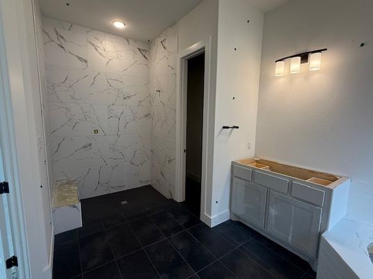 Bathroom, Interior, Marble Walls, Recessed Lighting