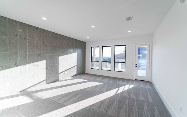 Empty room, Interior, Recessed Lighting