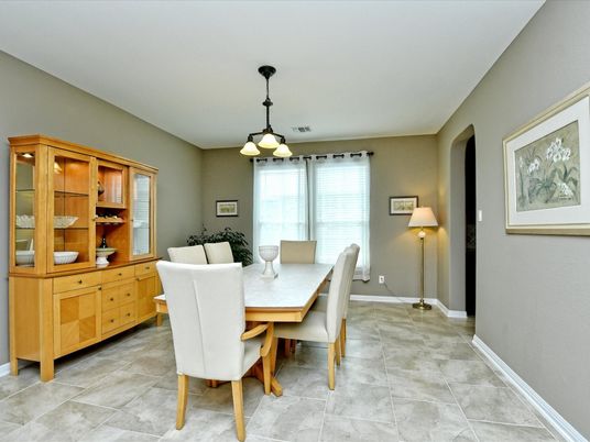 Chandelier, Dining room, Interior, Pendant Lights