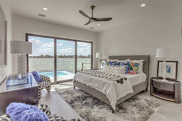 Bedroom, Interior, Recessed Lighting, Water