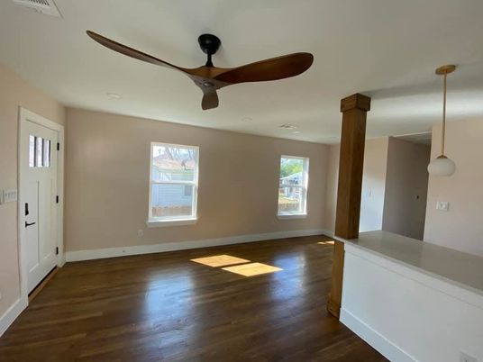 Empty room, Interior, Pendant Lights, Wood Texture Flooring