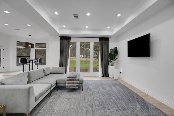 Dining room, Interior, Living room, Pendant Lights, Recessed Lighting, Wood Texture Flooring