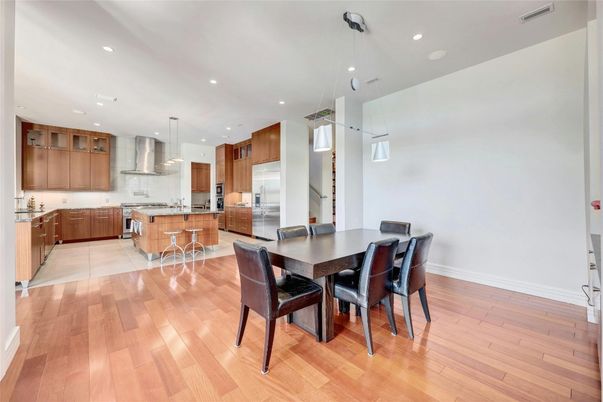 Dining room, Interior, Kitchen, Pendant Lights, Recessed Lighting, Wood Texture Flooring
