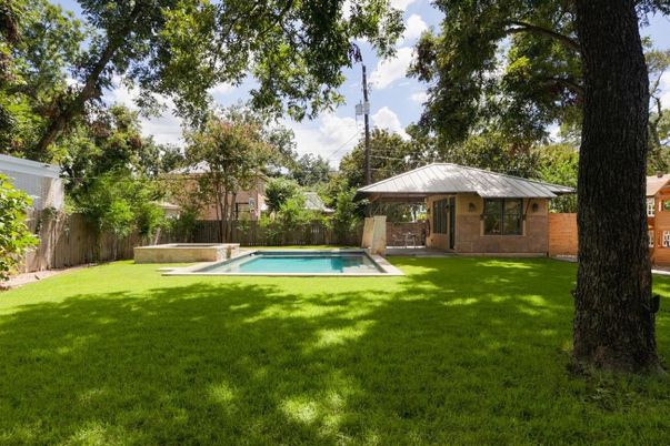 Backyard, Exterior, Pool