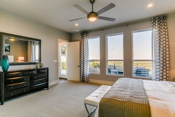 Bedroom, Interior, Recessed Lighting, Water