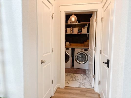 Interior, Marble, Utility Closets, Washer, Wood Texture Flooring