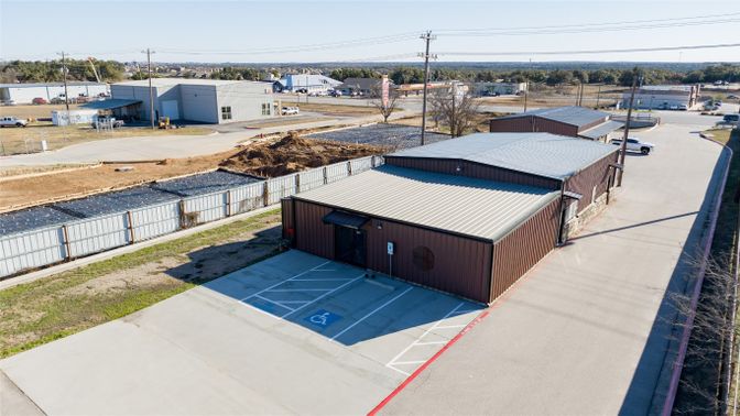 Exterior, Drone