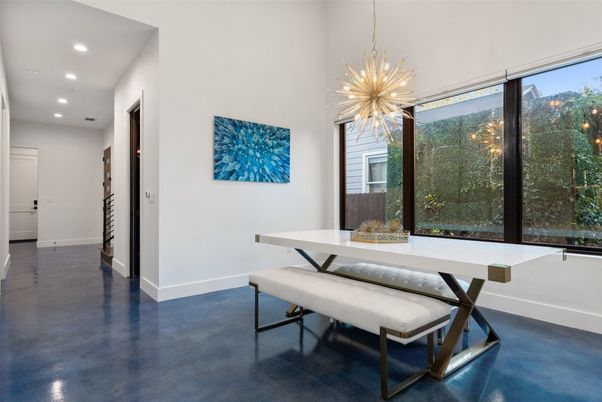 Dining room, Interior, Pendant Lights, Recessed Lighting