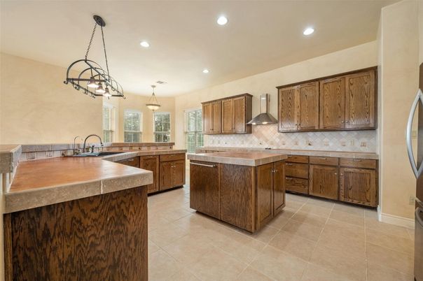 Interior, Kitchen, Pendant Lights, Recessed Lighting, Tile Countertops