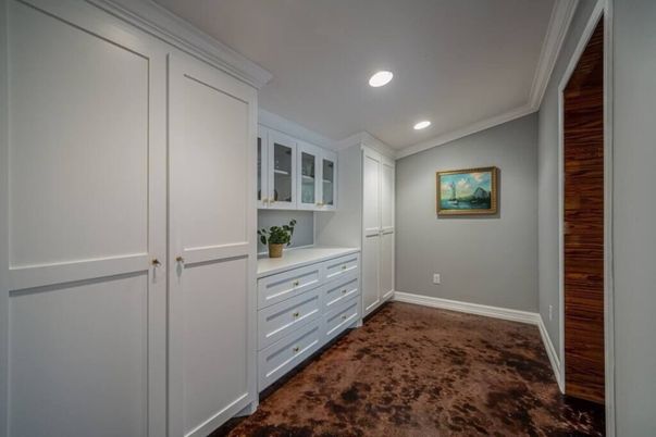 Interior, Recessed Lighting