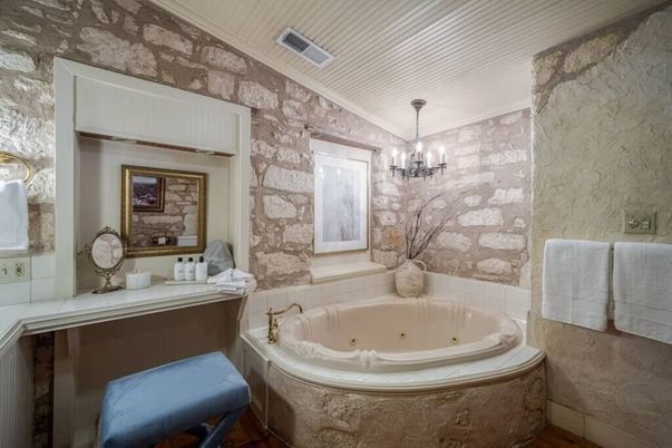Bathroom, Interior, Pendant Lights