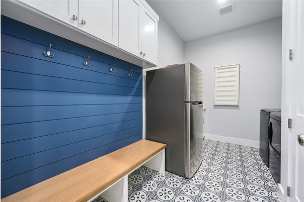 Interior, Washer