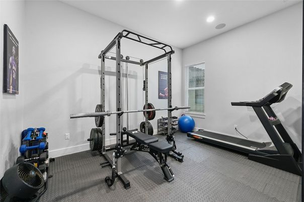 Fitness Equipment, Interior, Recessed Lighting