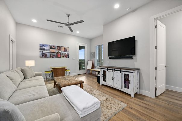 Interior, Living room, Recessed Lighting, Wood Texture Flooring