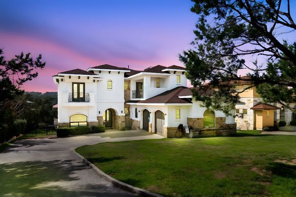 Backyard, Exterior, Facade, Mediterranean