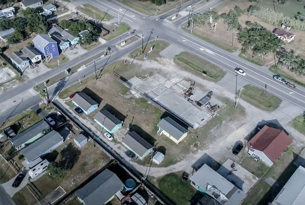 Exterior, Drone