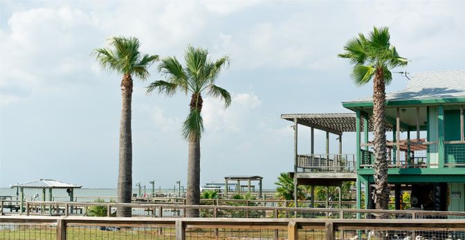 Exterior, Water
