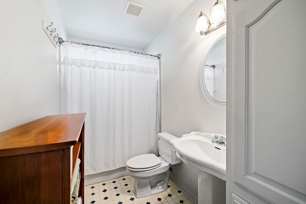 Bathroom, Interior