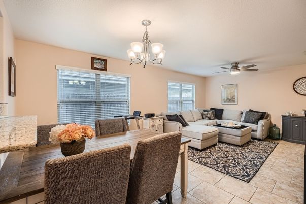 Chandelier, Dining room, Interior, Living room