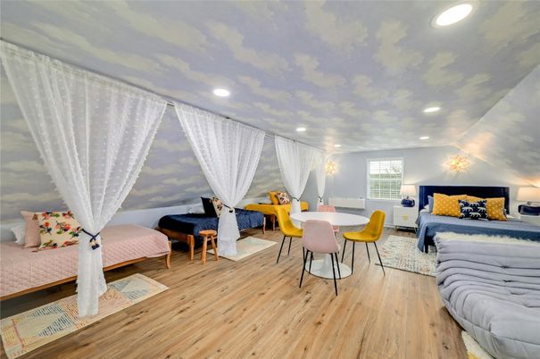 Bedroom, Dining room, Interior, Recessed Lighting, Wood Texture Flooring