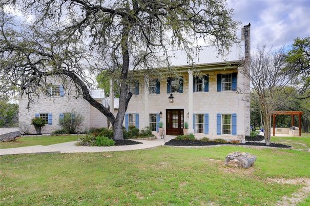 Backyard, Exterior, Facade, Georgian