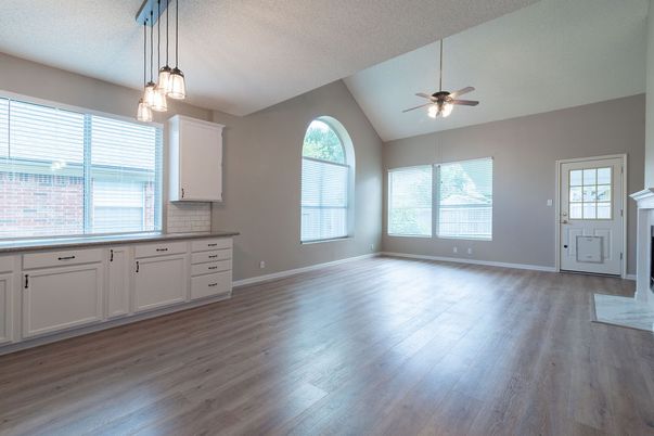 Empty room, Interior, Pendant Lights, Wood Texture Flooring