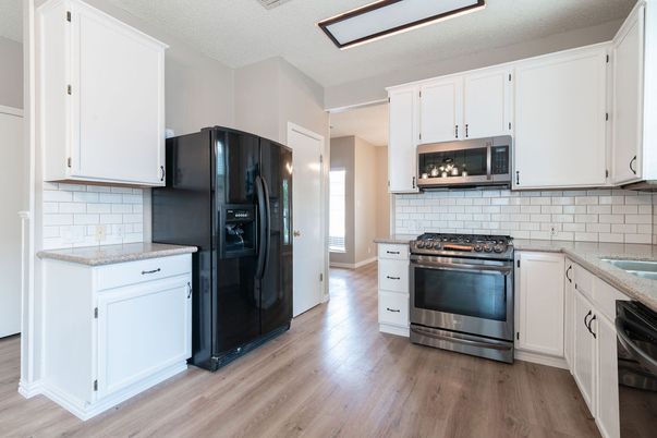 Interior, Kitchen, Stainless Steel Appliances, Wood Texture Flooring