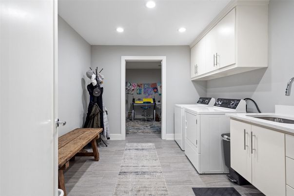 Interior, Recessed Lighting, Washer