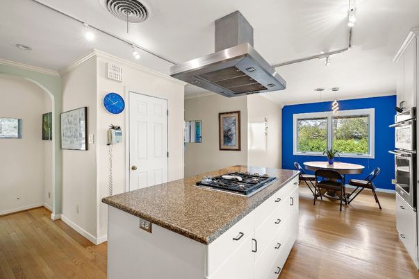 Dining room, Interior, Kitchen, Pendant Lights, Wood Texture Flooring